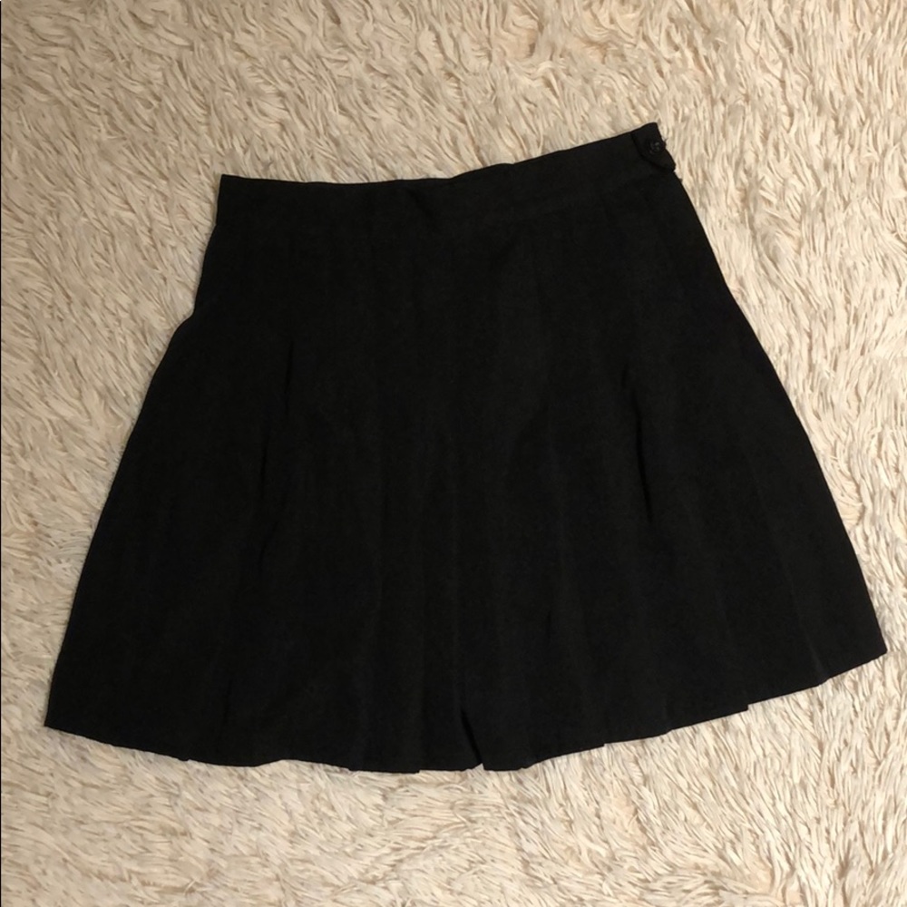 Cute pleated black skirt, Size S